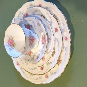 Royal Albert 5pc place setting